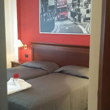 Hotel Fidenza 3*