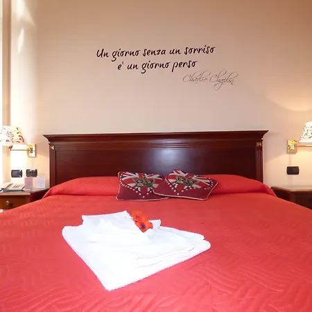 Otel Hotel Fidenza Fidenza