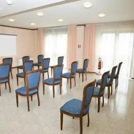 Hotel Fidenza Otel Fidenza