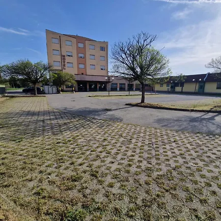 Hotel Hotel Fidenza 3*